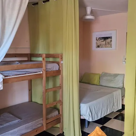 Bed & Breakfast Boliches *